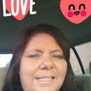 Meet your Posher, Gloria